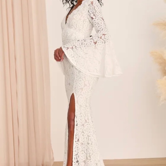 Duchess Ivory Lace Bell Sleeve Maxi Dress - Picture 2 of 10